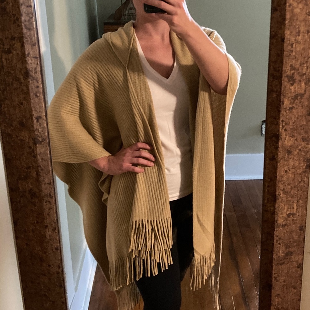 G.H. Bass Hooded Shawl
